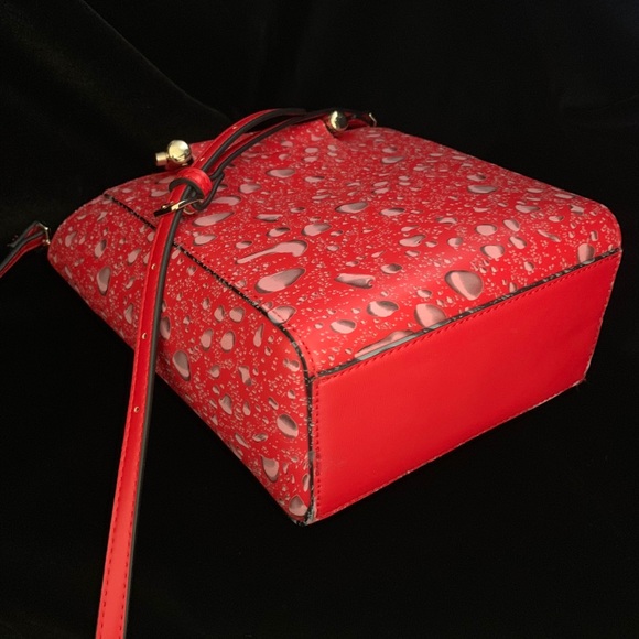 One of a kind HYDROGRAPHIC water droplets red tote - Picture 5 of 7